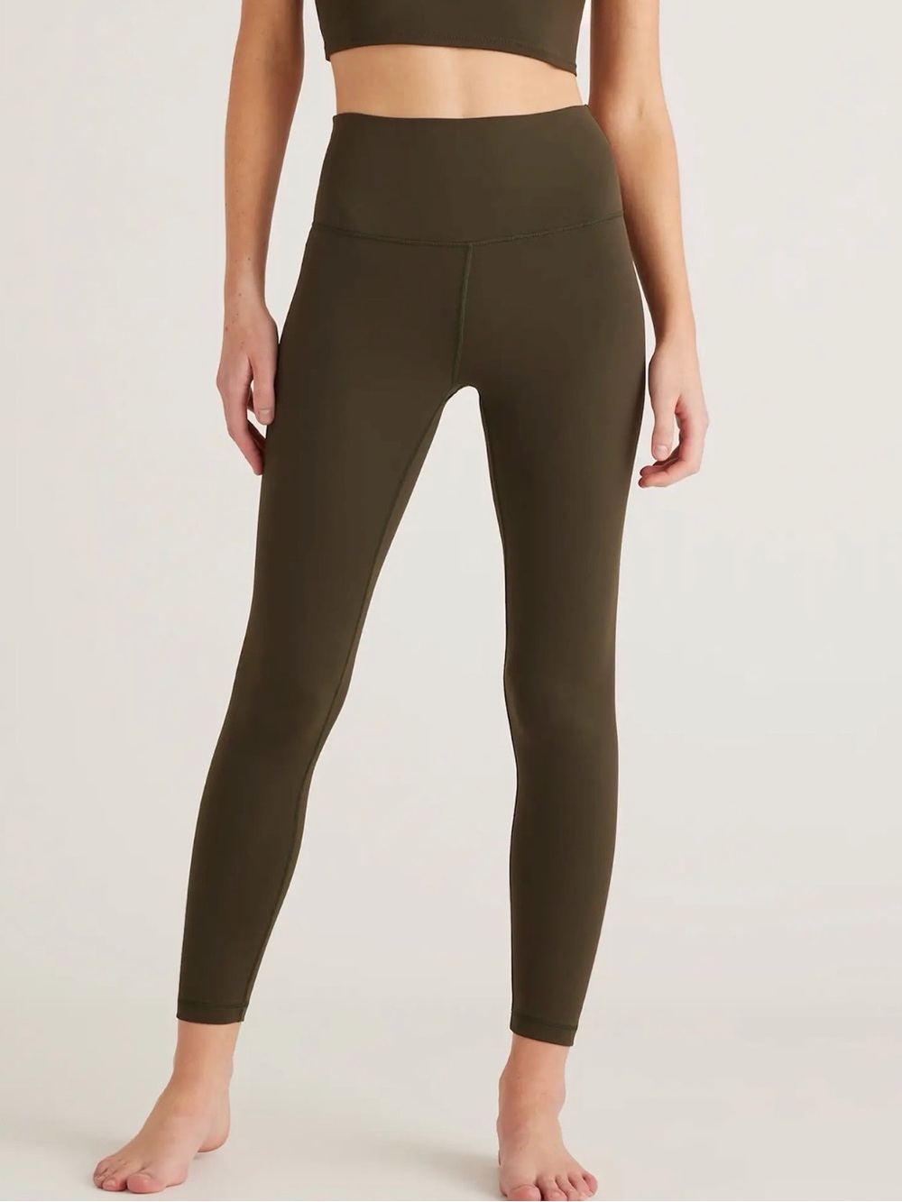 Quince Ultra Form High Rise Legging in Smokey Olive Size S